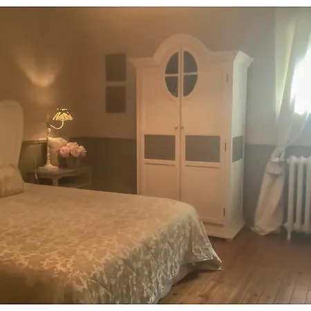 Le Manoir Ivoire 4*