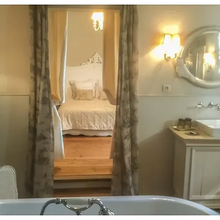 Le Manoir Ivoire Frühstückspension 4*