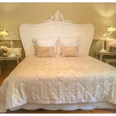 Le Manoir Ivoire Frühstückspension